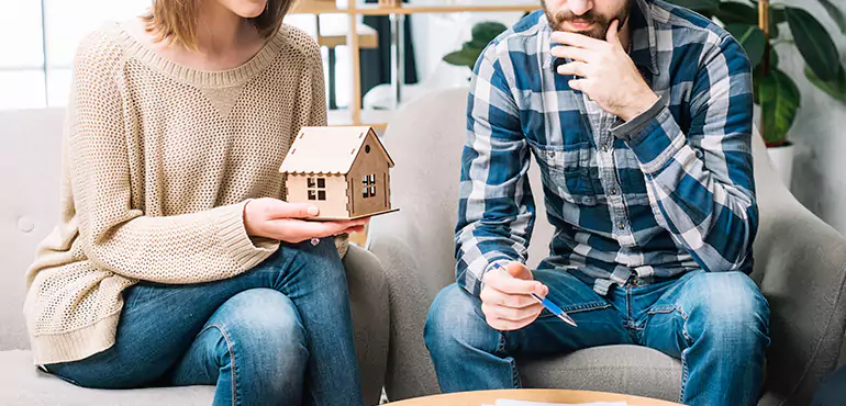 Why Sell Your House During Divorce in Pasadena, TX?