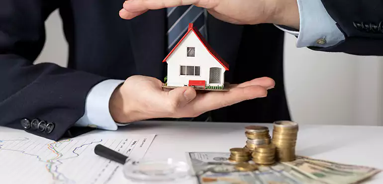 Who Do We Buy Houses From in Pasadena, TX?