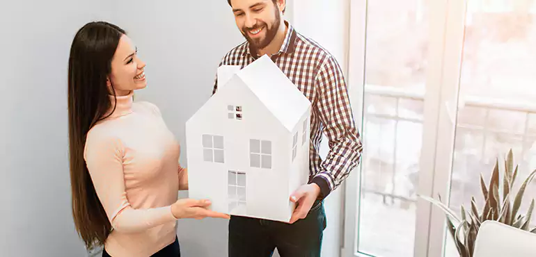 What Happens to the Tenants After You Sell in Pasadena, TX?